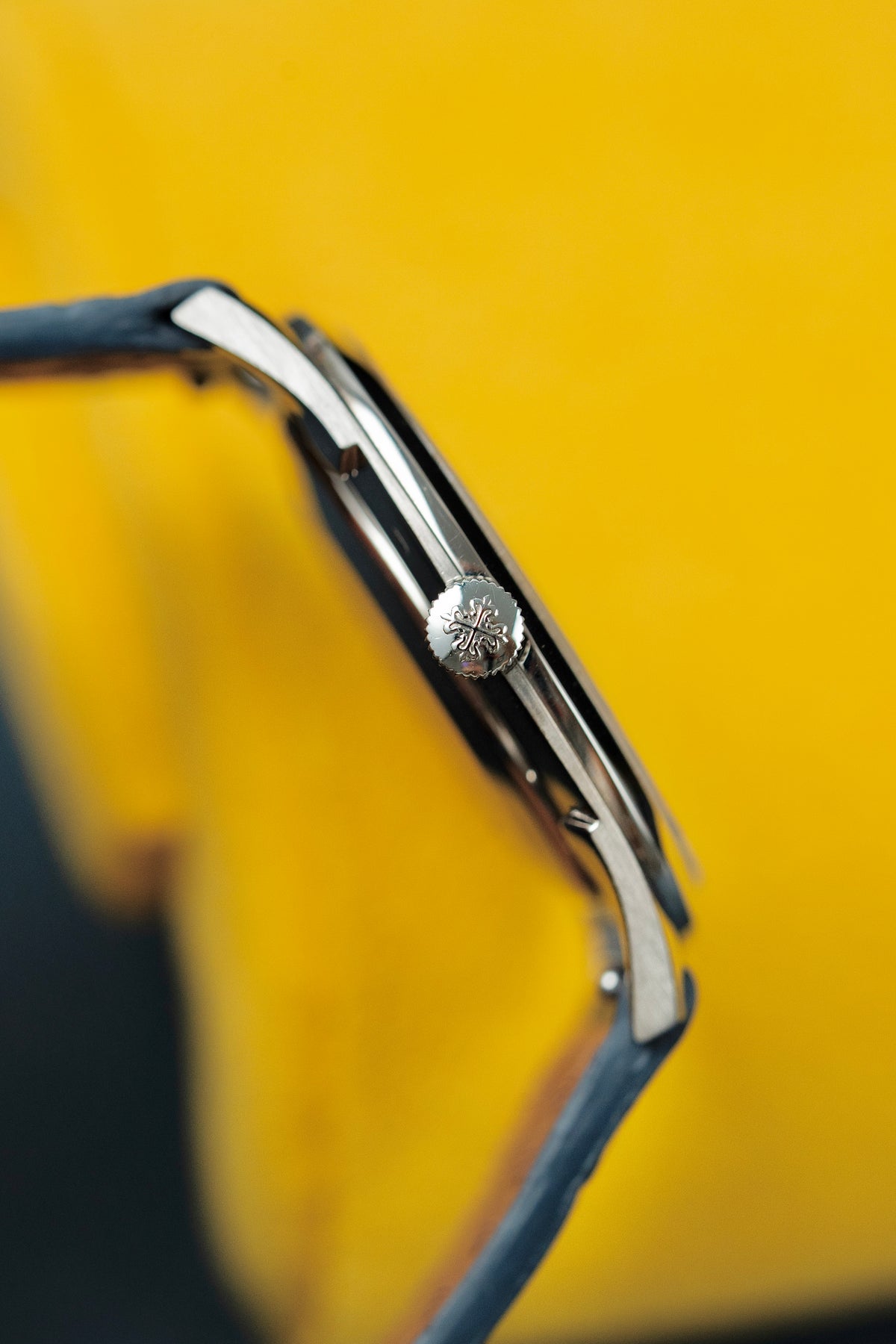 Patek Philippe Golden Ellipse 33mm - Ref. 3544G