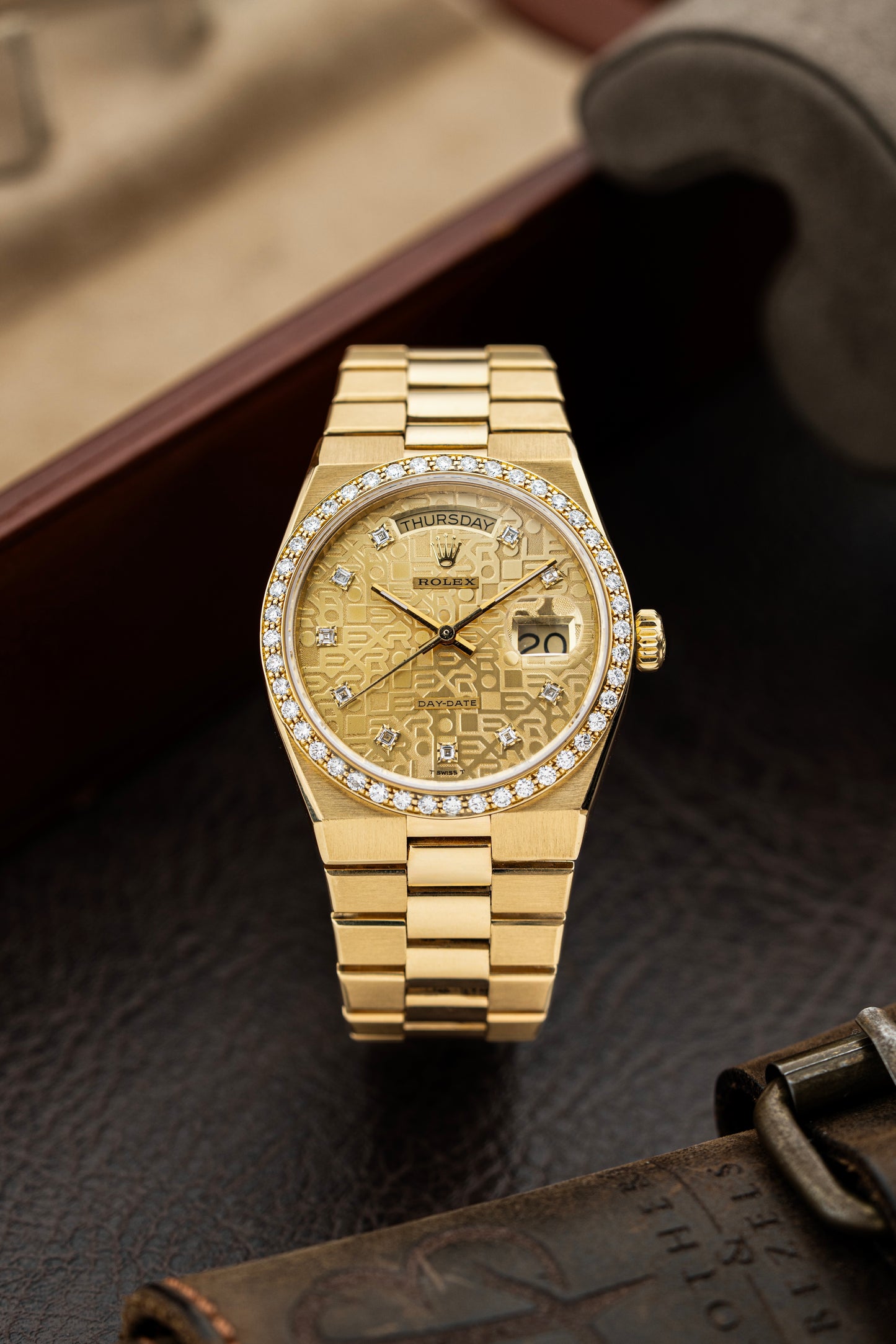 Rolex Day-Date Oysterquartz 36mm - Ref. 19048