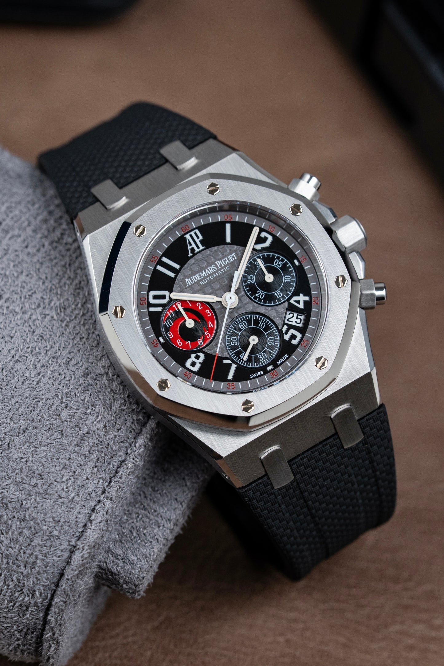 Audemars Piguet Royal Oak 39mm City of Sails - Ref. 25579ST