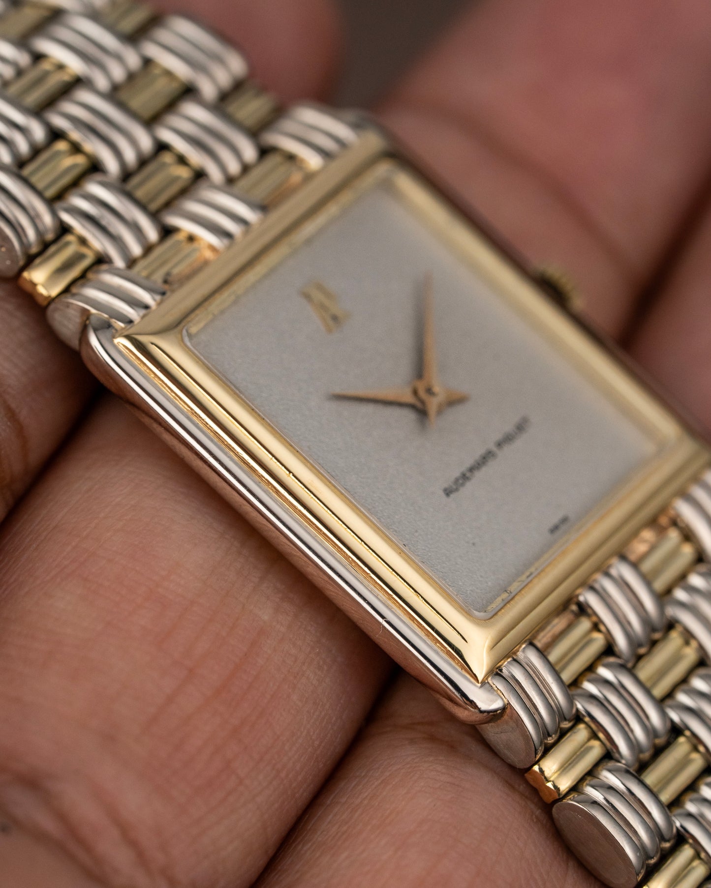 Audemars Piguet ‘Tank’ 25mm - Ref. 4247-515